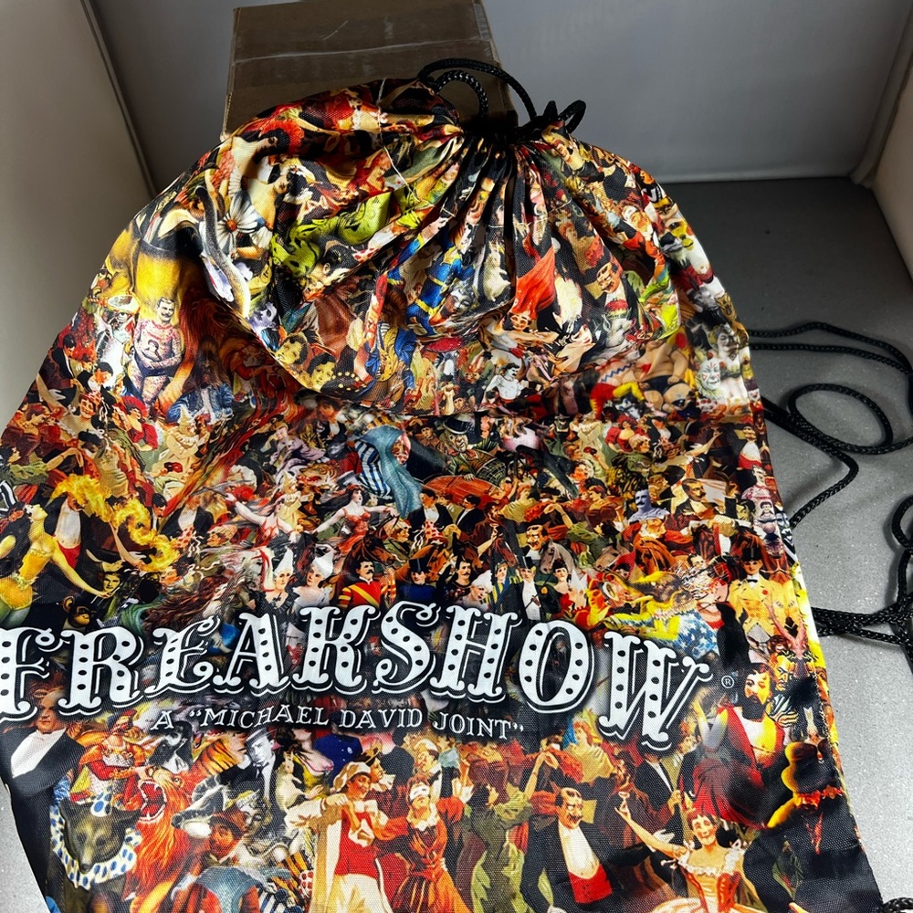 Freakshow Drawstring Bag - Picture 2 of 10